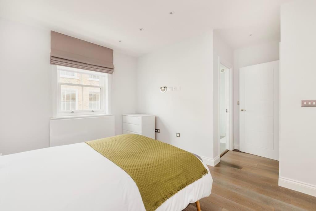 Апартаменты Modern House In South Kensington Лондон Экстерьер фото